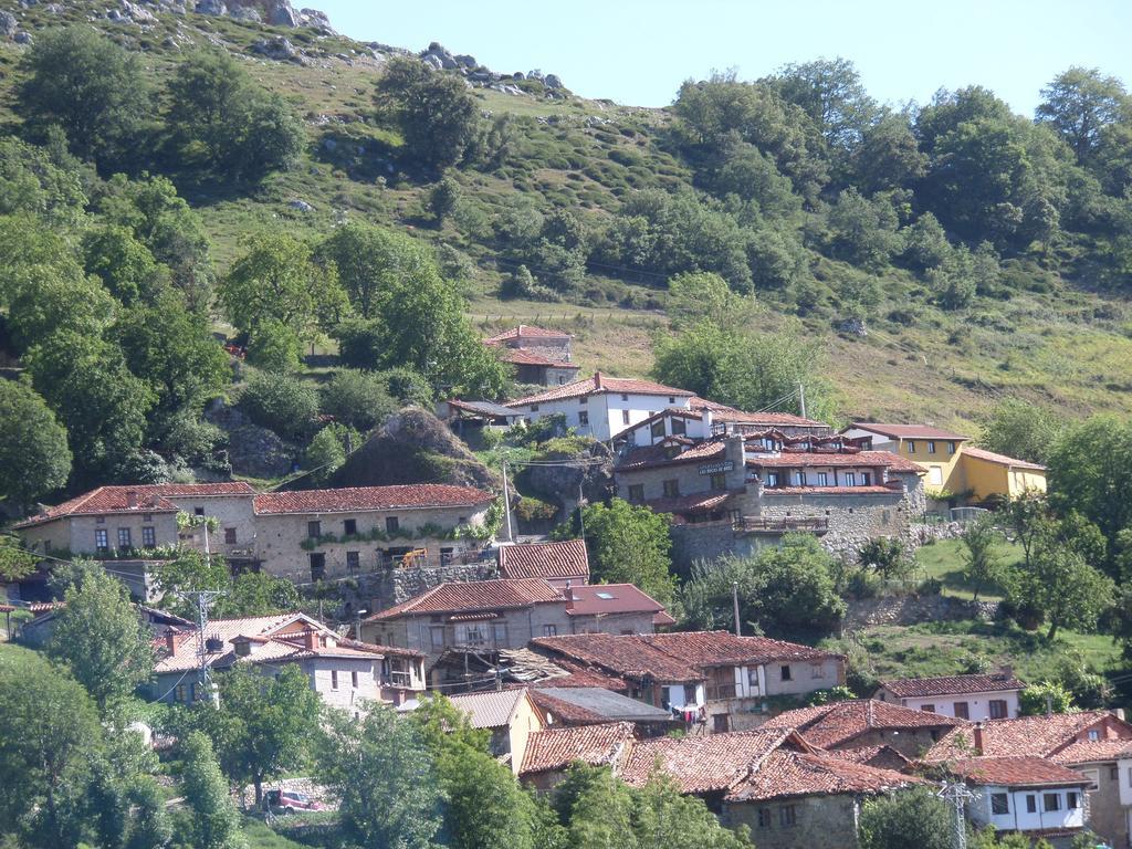 Camaleño Apartamentos Rurales Las Rocas De Brez المظهر الخارجي الصورة