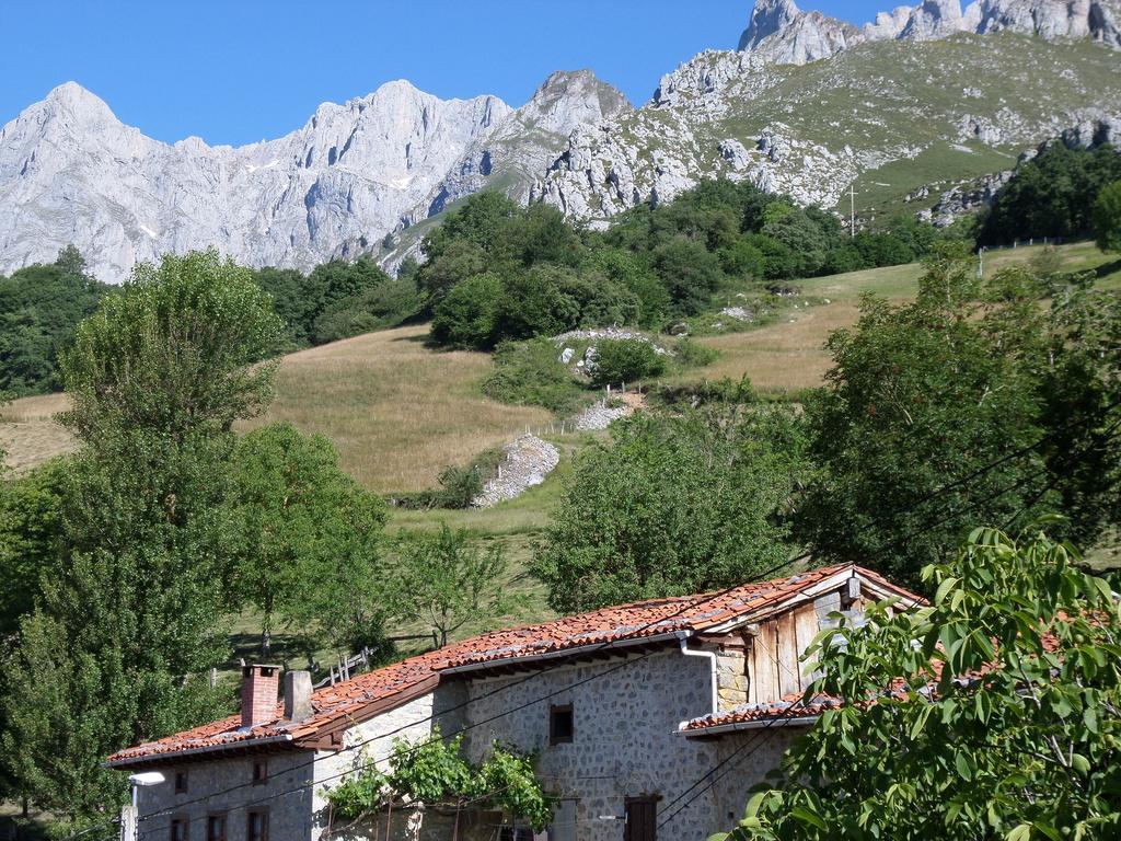 Camaleño Apartamentos Rurales Las Rocas De Brez المظهر الخارجي الصورة